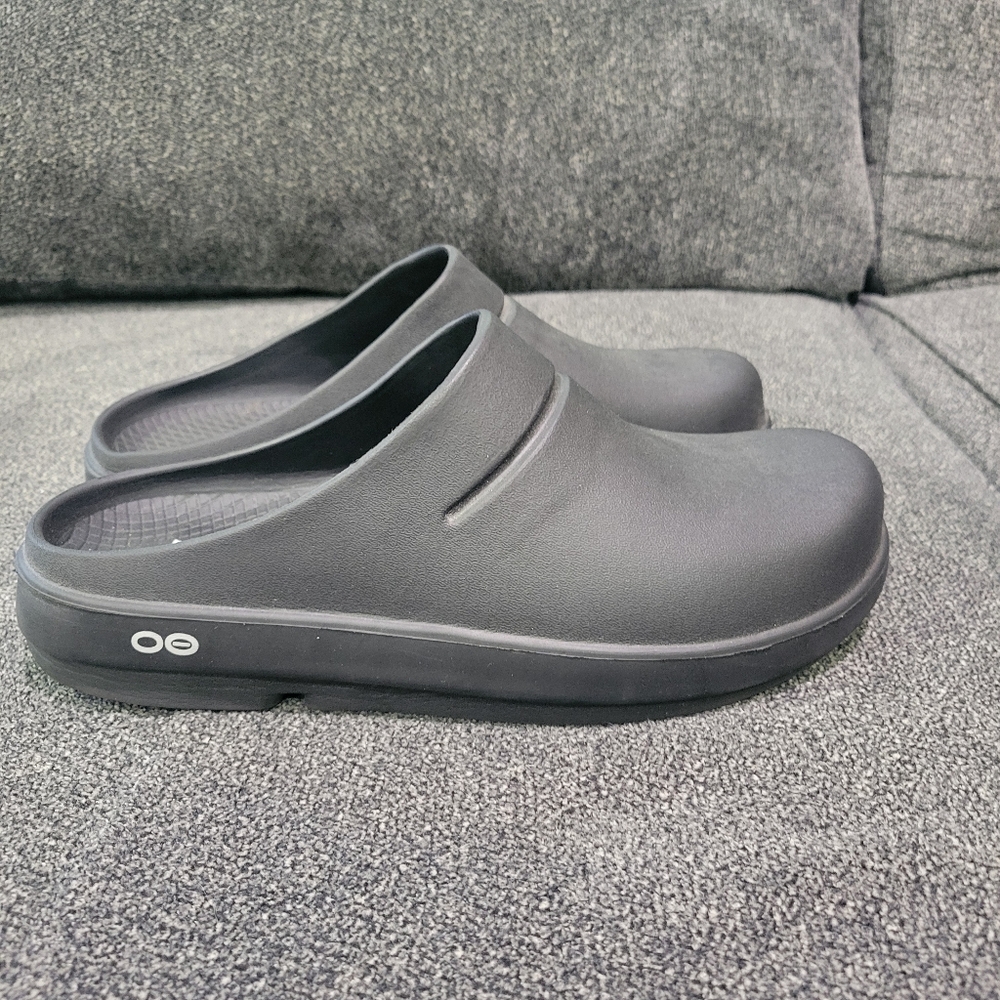 Oofos OOcloog Black Mules Clogs Recovery Slip-On Comfort Shoes Womens 10 Mens 8